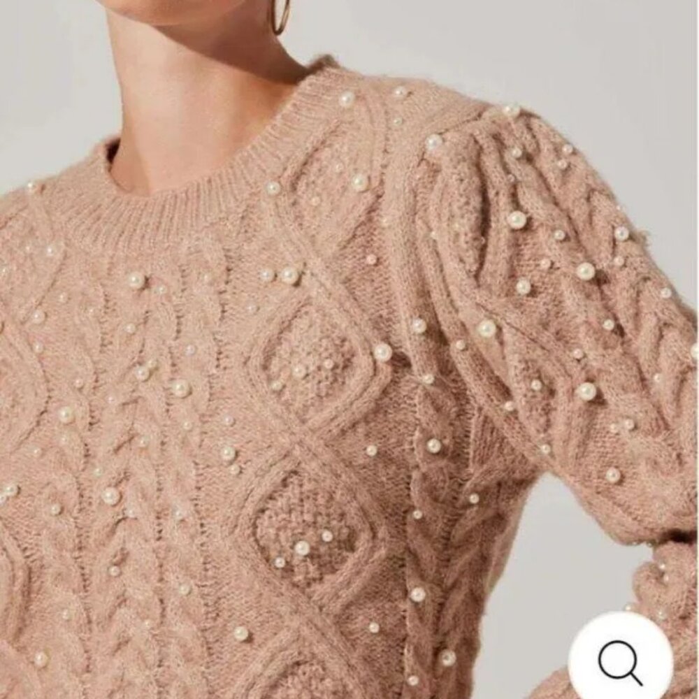 ASTR The Label Pearl‎ Embellished Sweater size M - Picture 2 of 11